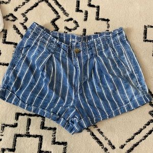 American Eagle High-rise Shorts